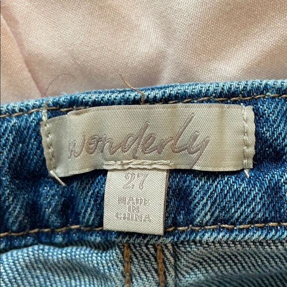 Wonderly Cut-off Denim Shorts - Size 27 - Picture 4 of 6